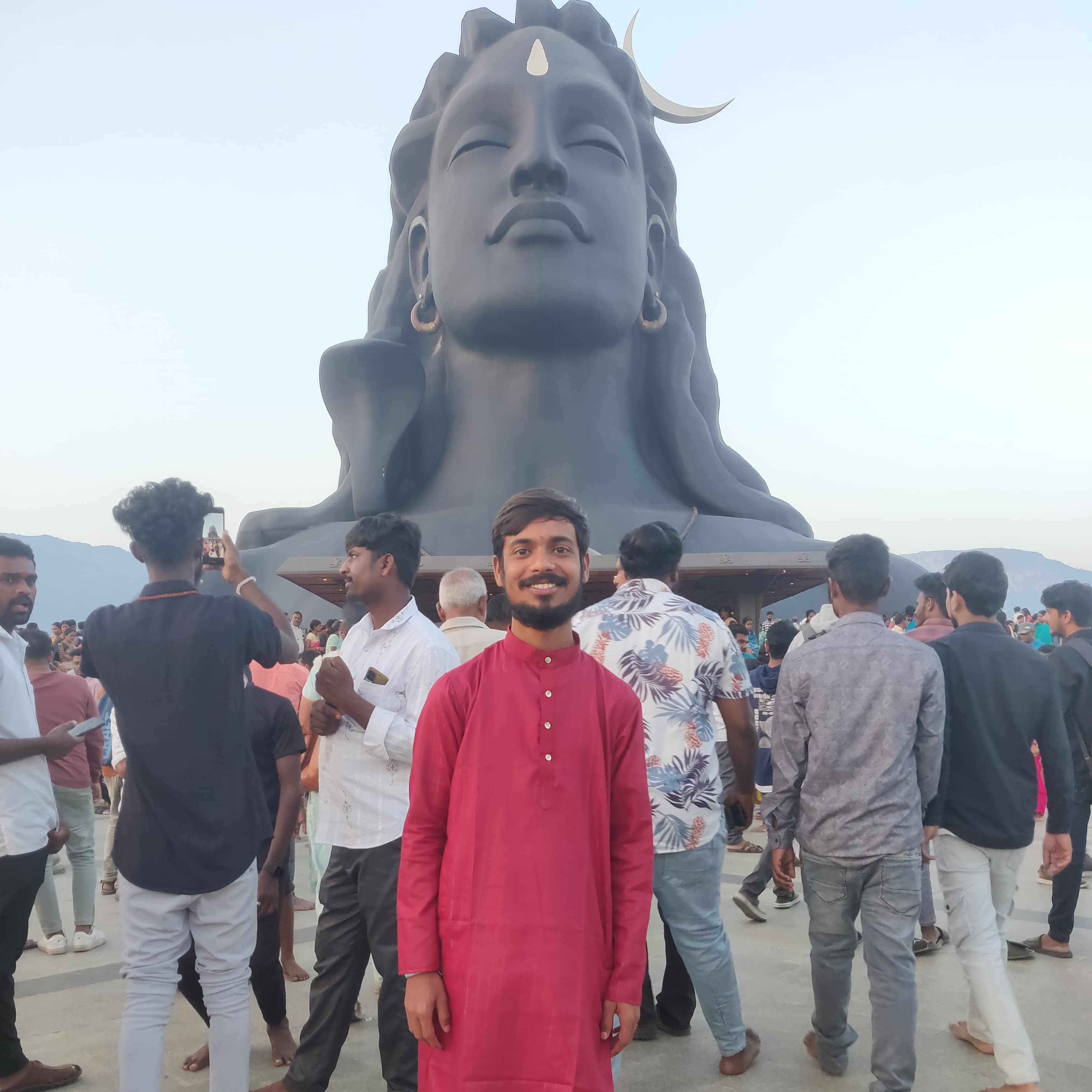 Raju at Adiyogi